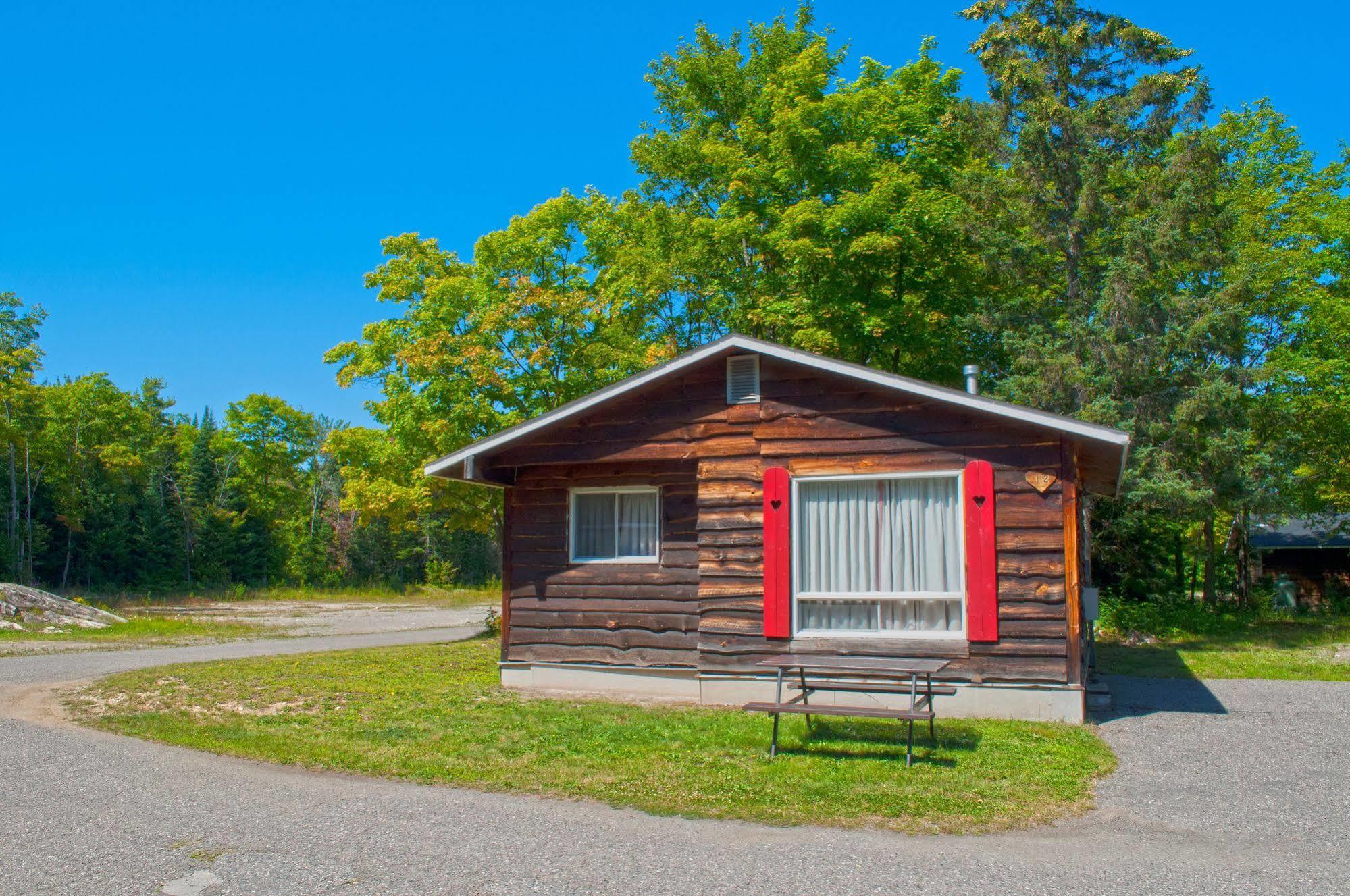 Glenview Cottages Sault Ste. Marie Buitenkant foto